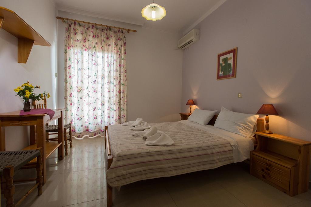 Filoxenia Studios 1 Paleochora Zimmer foto